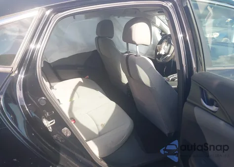 2019 Honda Civic Lx z USA, uszkodzony, nr VIN 19XFC2F60KE206034